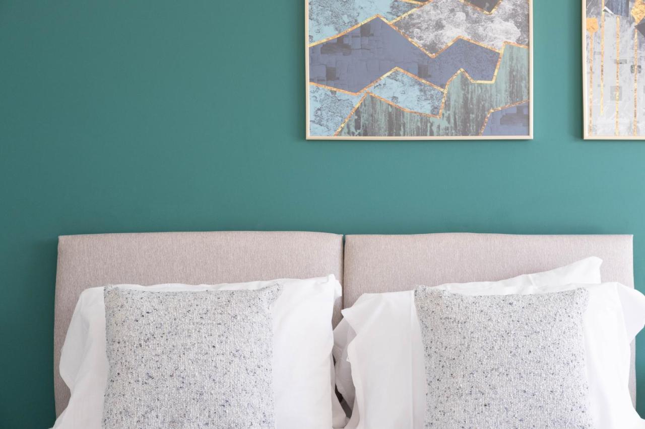 Beautiful And Comfortable Home Away From Home With Free Parking, Fast Wifi And White Crisp Hotel Standard Linen Hosted By Our Home Short Stays Northampton Exteriér fotografie